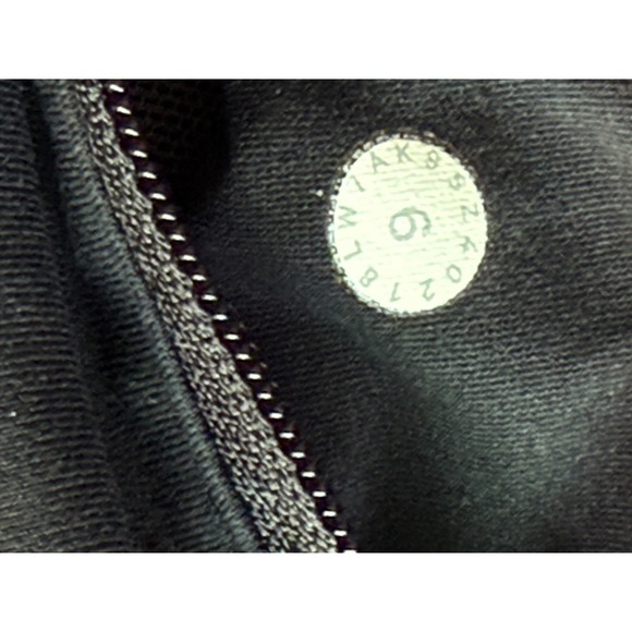 Lot of 2 Lululemon Lined Running Athletic Shorts | One Blue, One Grey| Size 6 - Picture 7 of 16